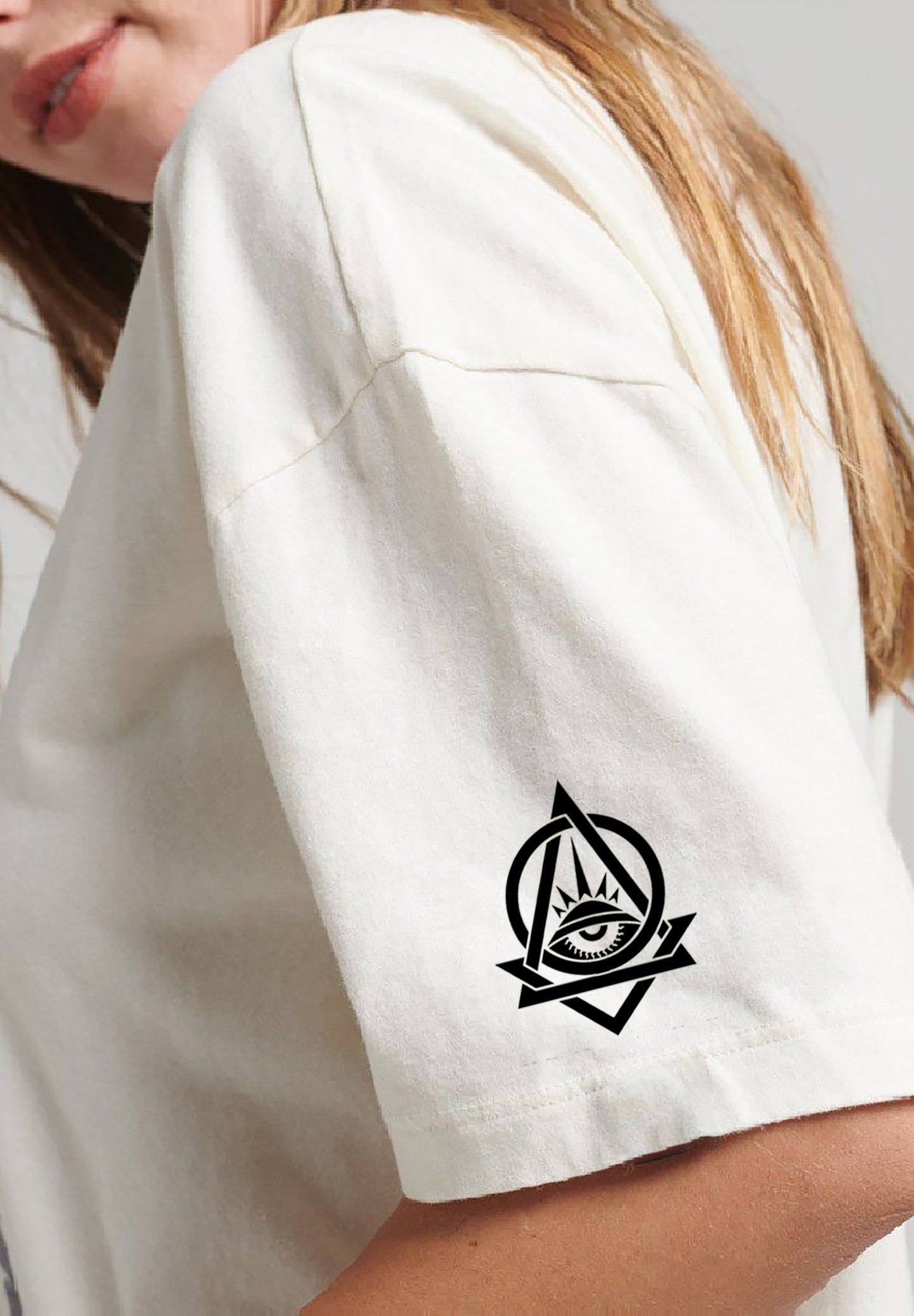 VLAM Oversized Fit White Solid Tshirt
