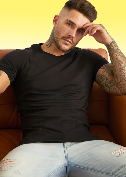 VLAM Regular Fit Black Solid Tshirt